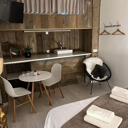 Ruime Luxe Kamer In Centrum Brugge Met Badkamer! Exterior photo
